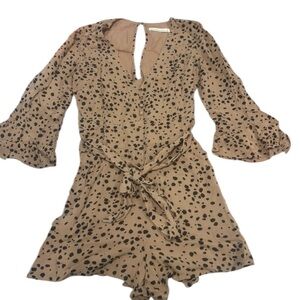 Abercrombie & Fitch Animal Print Bell Sleeve V-Neck Romper M Waist Belt Smocking